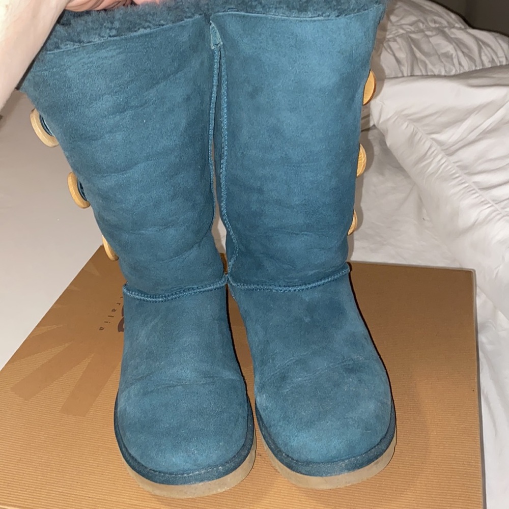 Ugg Teal Blue Tall Bailey Button - image 4